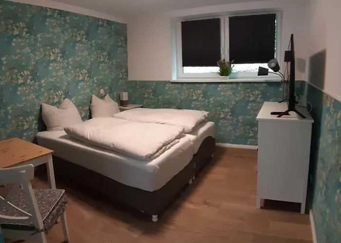 Altes Forstamt 招待所 埃伯斯瓦尔德菲诺